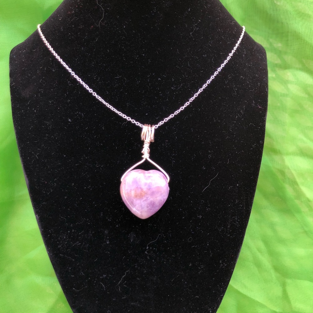 Hand made - Amethyst Charm